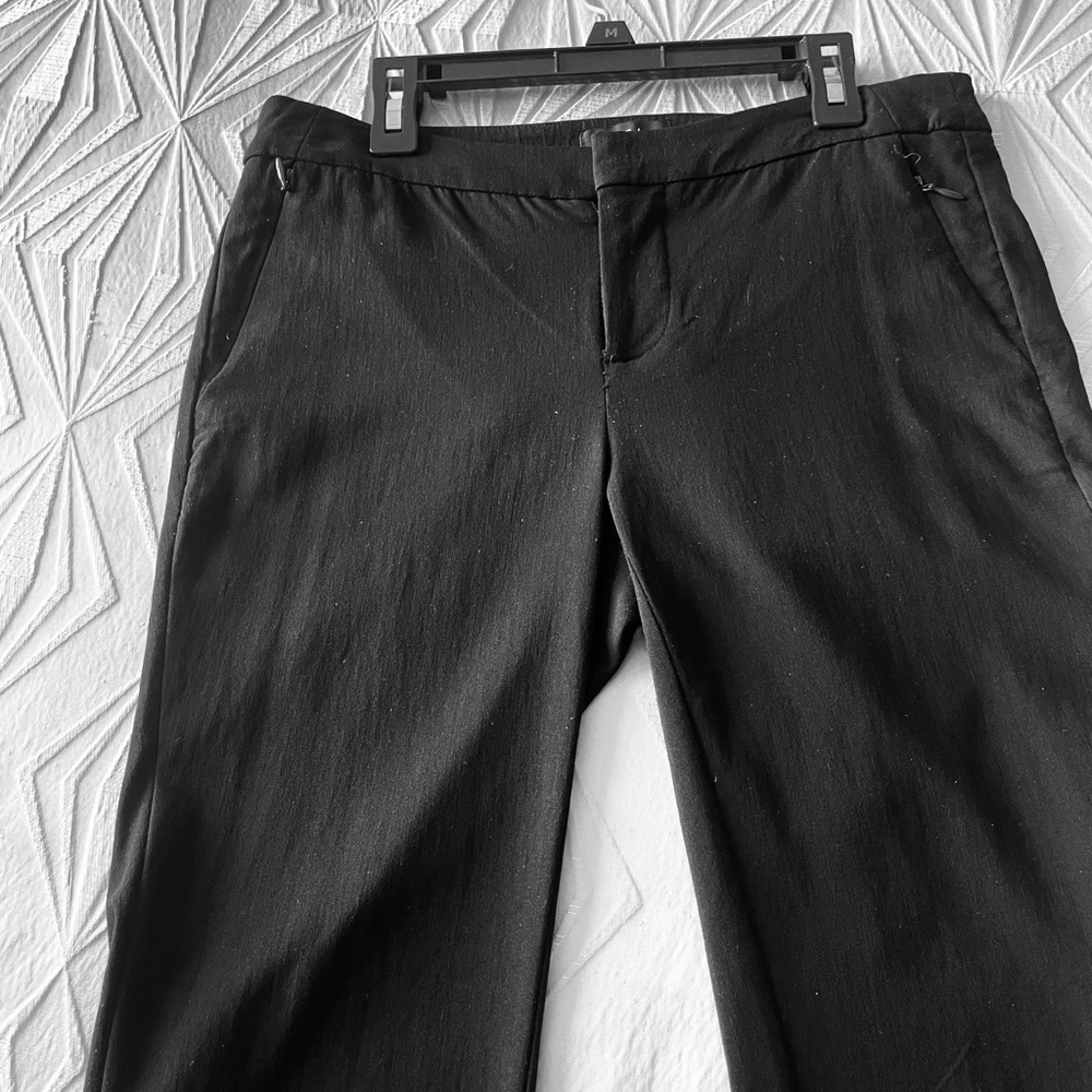 Lord & Taylor capri pants